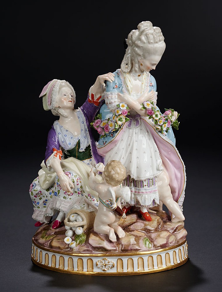 German Meissen Figurine with Garlands of Flowers