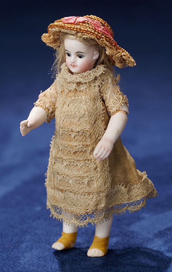 Mignonnette Poupée Ancienne En Porcelaine - All Bisque - Fabrication Française - Époque